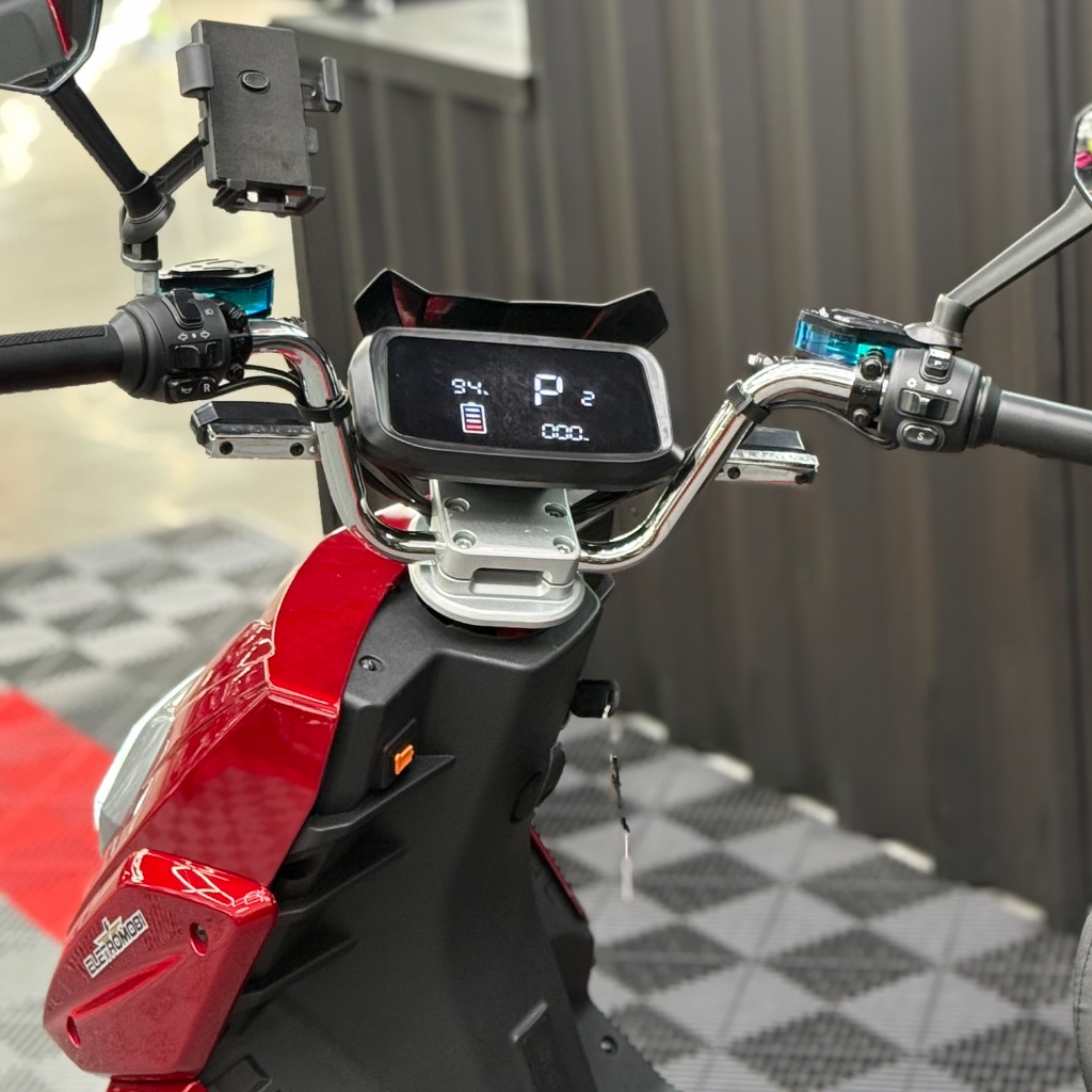 Ciclomotor eletrico, autopropelido de 3 rodas c/motor 1000W bateria de lithium 60V-20A mod.TDX — foto 8