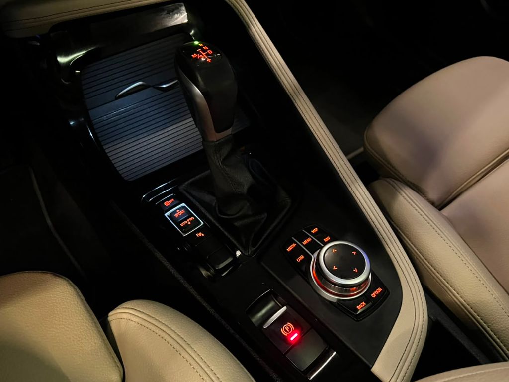 X1 SDRIVE 20i X-Line 2.0 TB Active Flex — foto 13