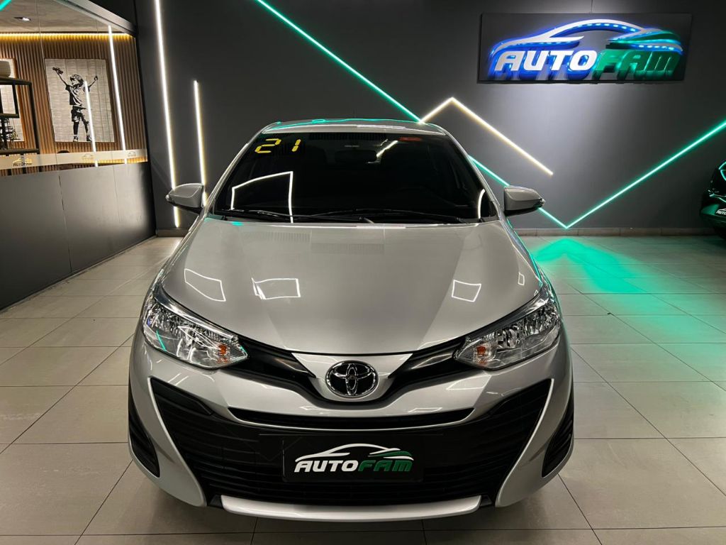 YARIS XL Plus Con. Sed. 1.5 Flex 16V Aut — foto 2