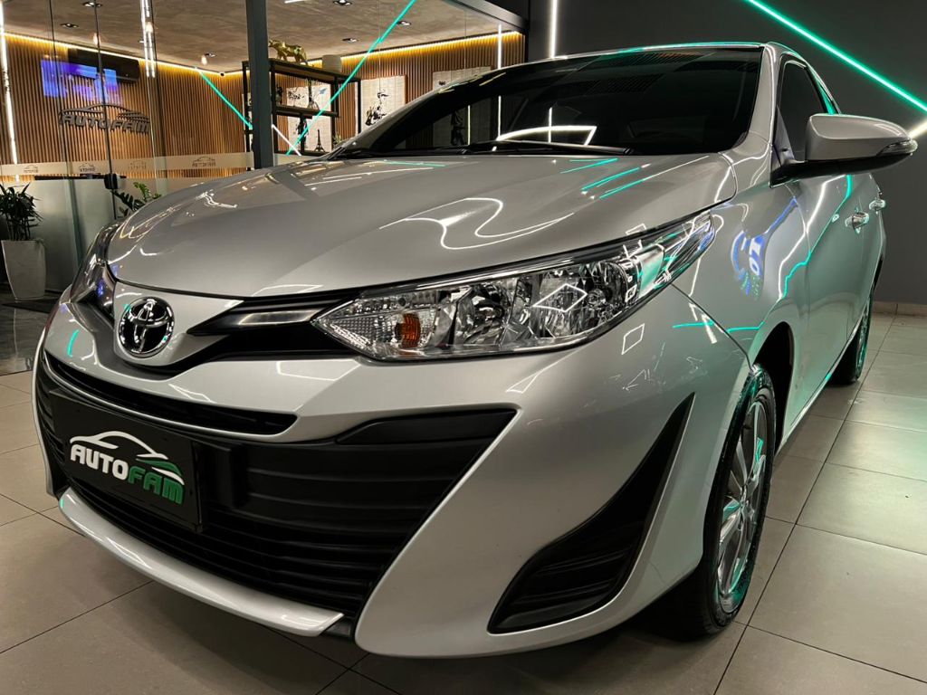 YARIS XL Plus Con. Sed. 1.5 Flex 16V Aut — foto 16