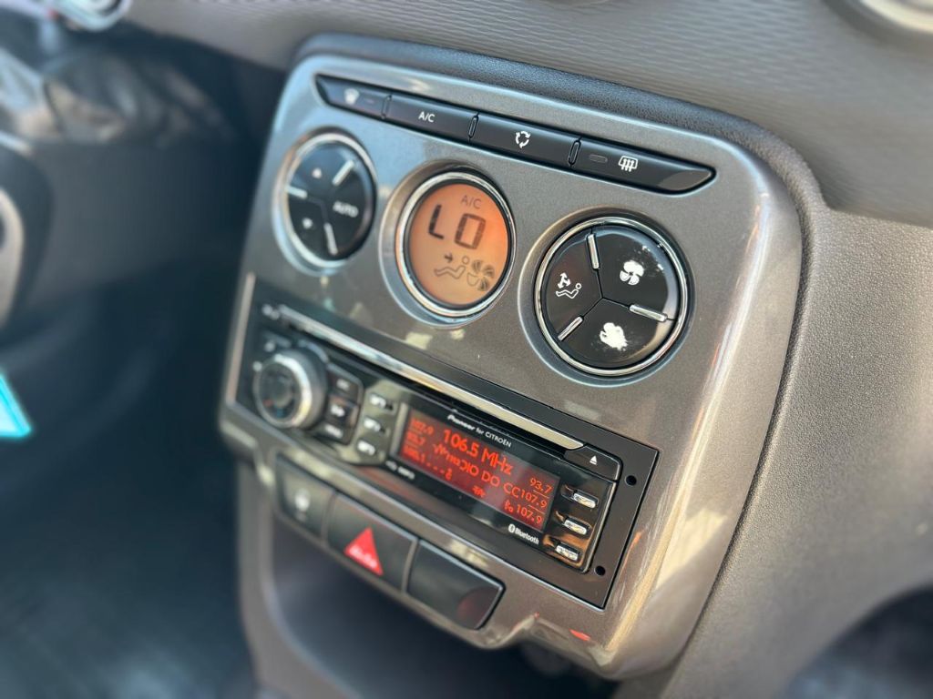 C3 Excl. 1.6 VTi Flex Start 16V 5p Mec. — foto 9