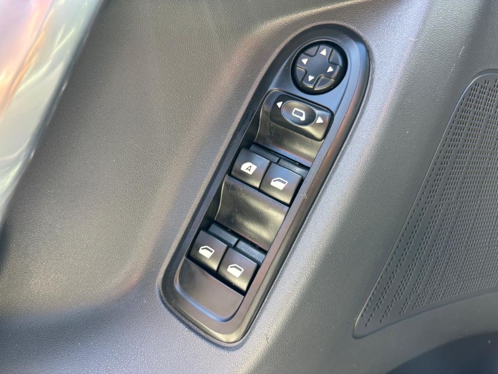 C3 Excl. 1.6 VTi Flex Start 16V 5p Mec. — foto 8