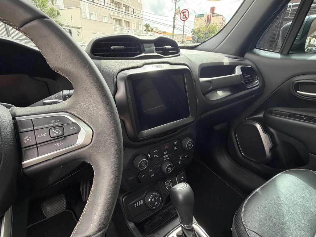 Renegade S T270 1.3 TB 4x4 Flex Aut. — foto 13