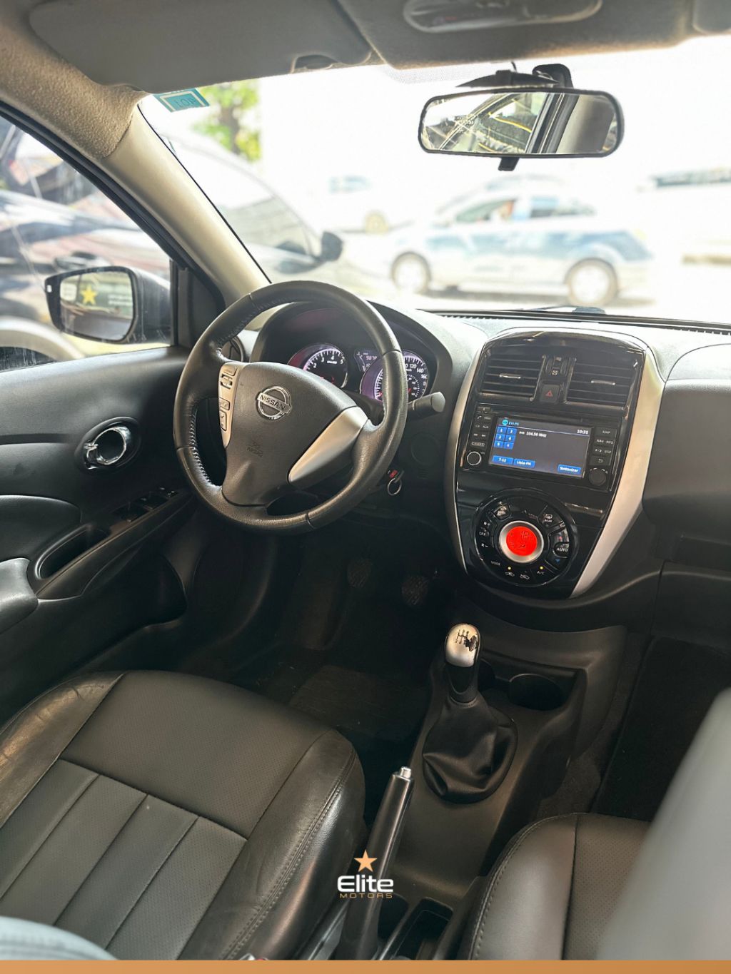 VERSA UNIQUE 1.6 16V Flex 4p Mec. — foto 6