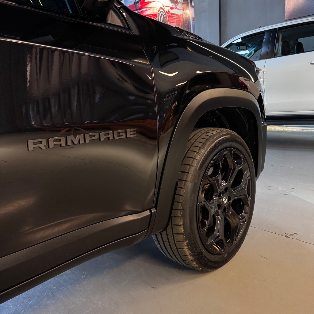 RAMPAGE REBEL 2.2 TB CD 4X4 Diesel Aut. — foto 12
