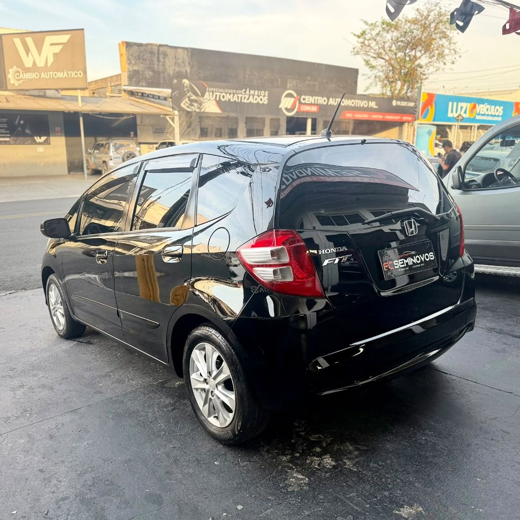 Fit LX 1.4/ 1.4 Flex 8V/16V 5p Mec. — foto 5
