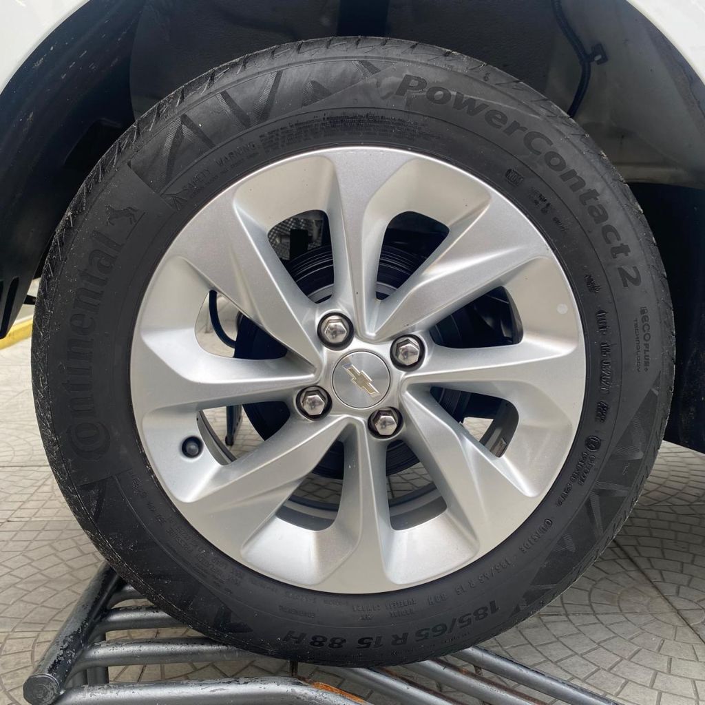 ONIX HATCH LT 1.0 12V Flex 5p Mec. — foto 20