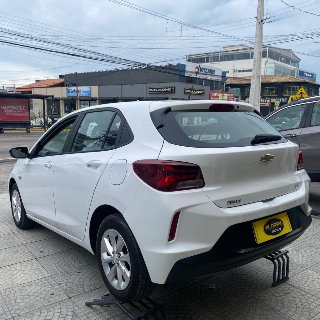 ONIX HATCH LT 1.0 12V Flex 5p Mec. — foto 6