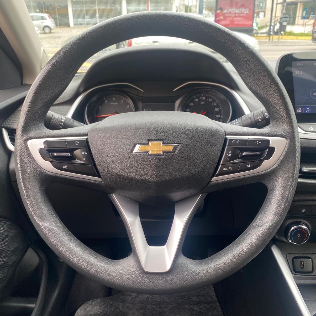 ONIX HATCH LT 1.0 12V Flex 5p Mec. — foto 12