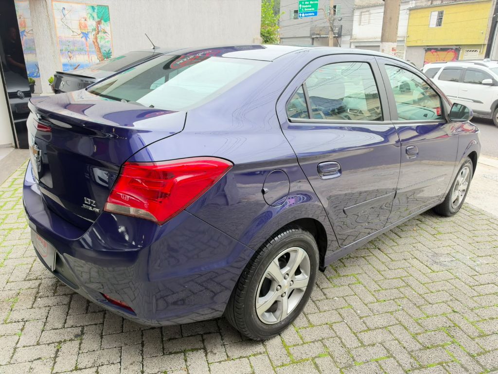 PRISMA Sed. LTZ 1.4 8V FlexPower 4p Aut. — foto 7