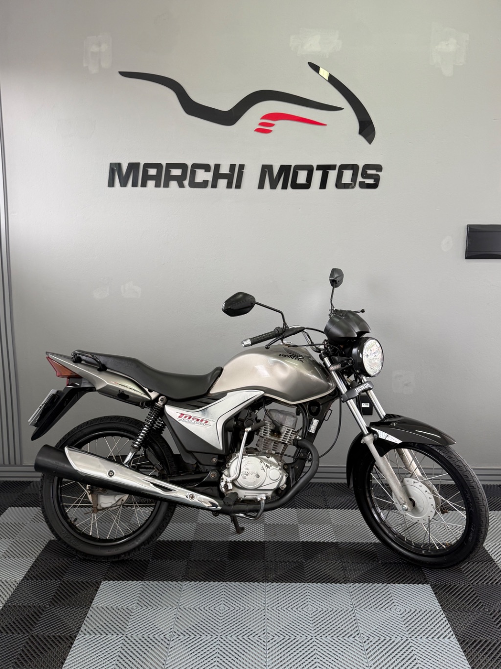 CG 150 TITAN-KS MIX — foto 1