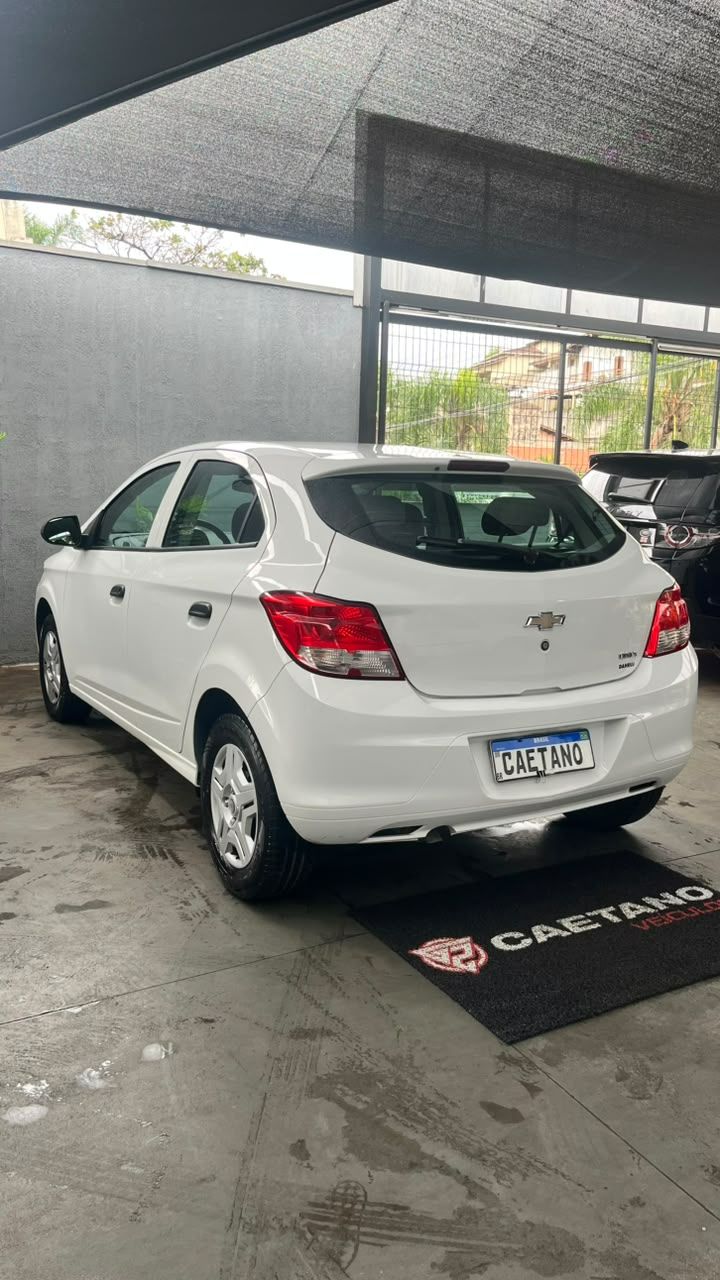ONIX HATCH LS 1.0 8V FlexPower 5p Mec. — foto 6