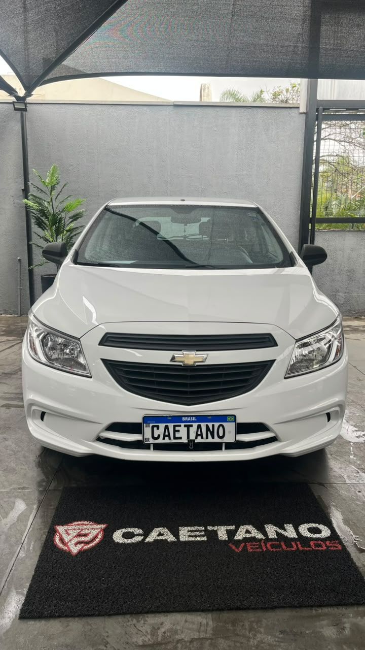 ONIX HATCH LS 1.0 8V FlexPower 5p Mec. — foto 2