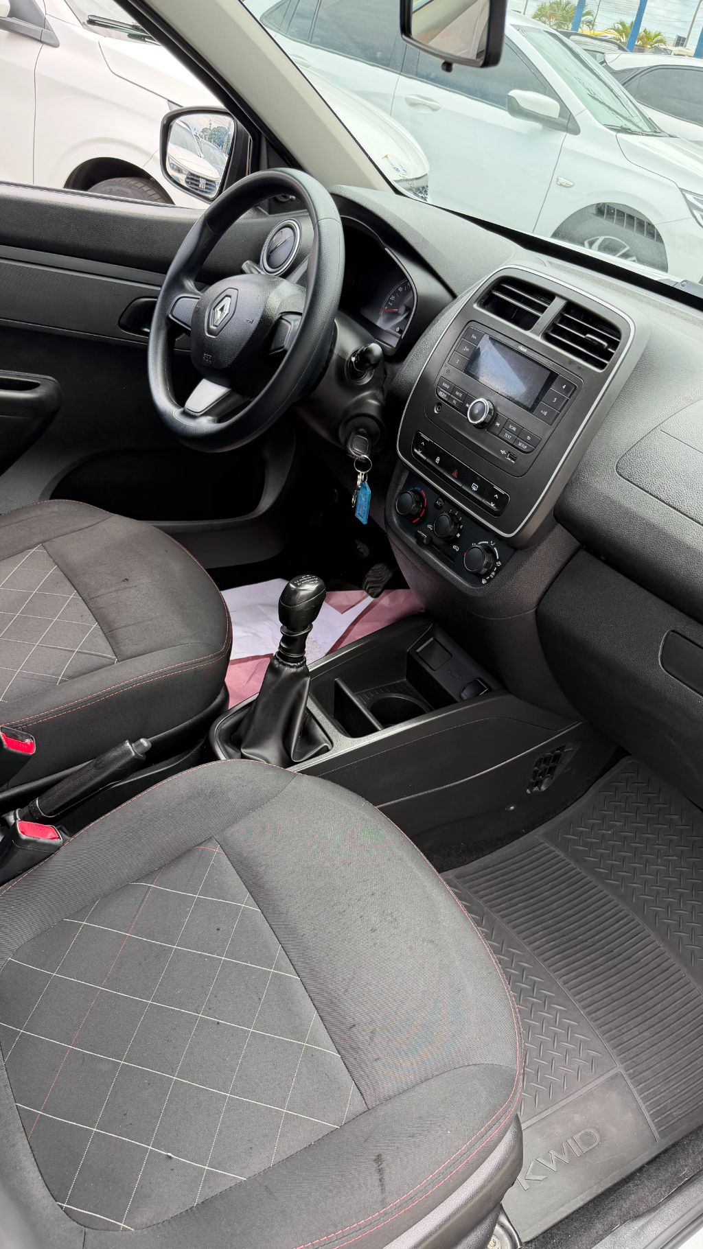 KWID Zen 1.0 Flex 12V 5p Mec. — foto 10