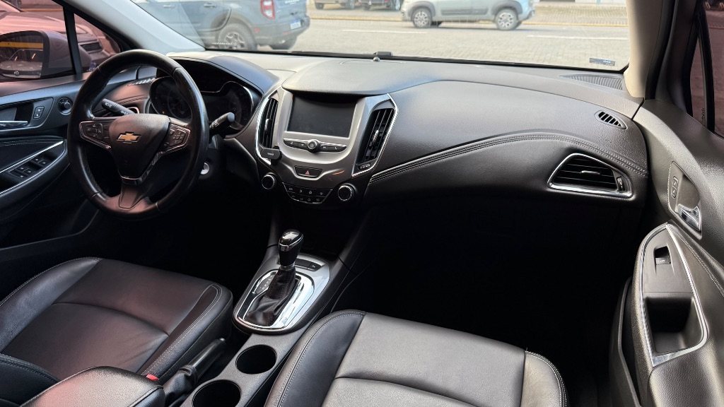 CRUZE LT 1.4 16V Turbo Flex 4p Aut. — foto 9