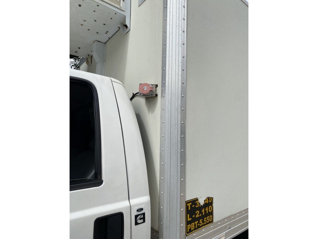 F-350 TROPICAMPO CD 3.9  TDI (diesel) — foto 9