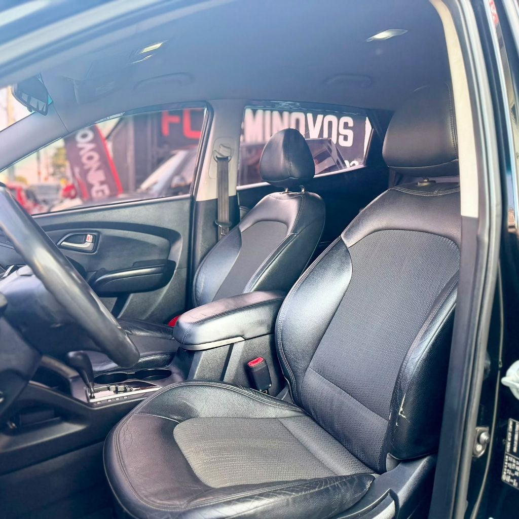 ix35 2.0 16V 170cv 2WD/4WD Aut. — foto 13