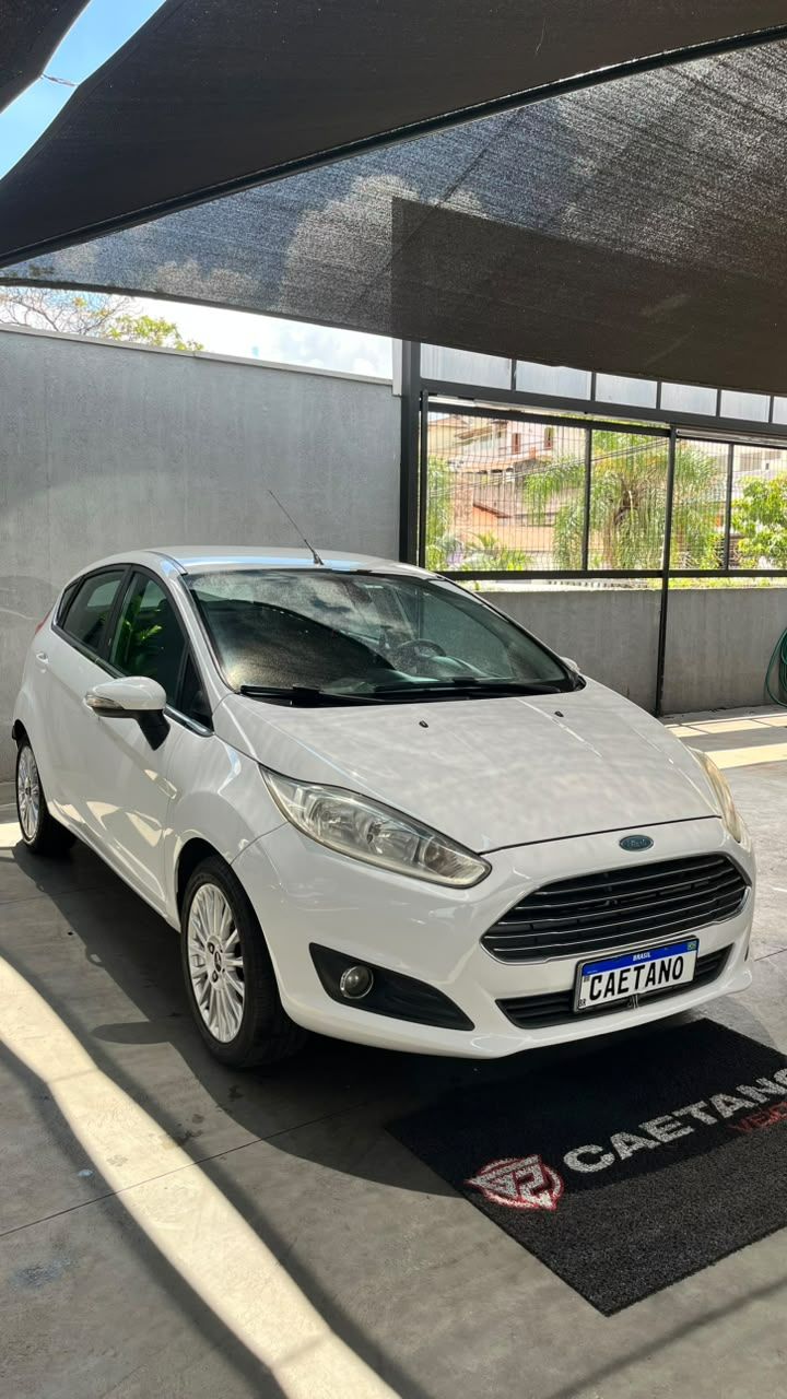 Fiesta TIT./TIT.Plus 1.6 16V Flex Aut. — foto 1