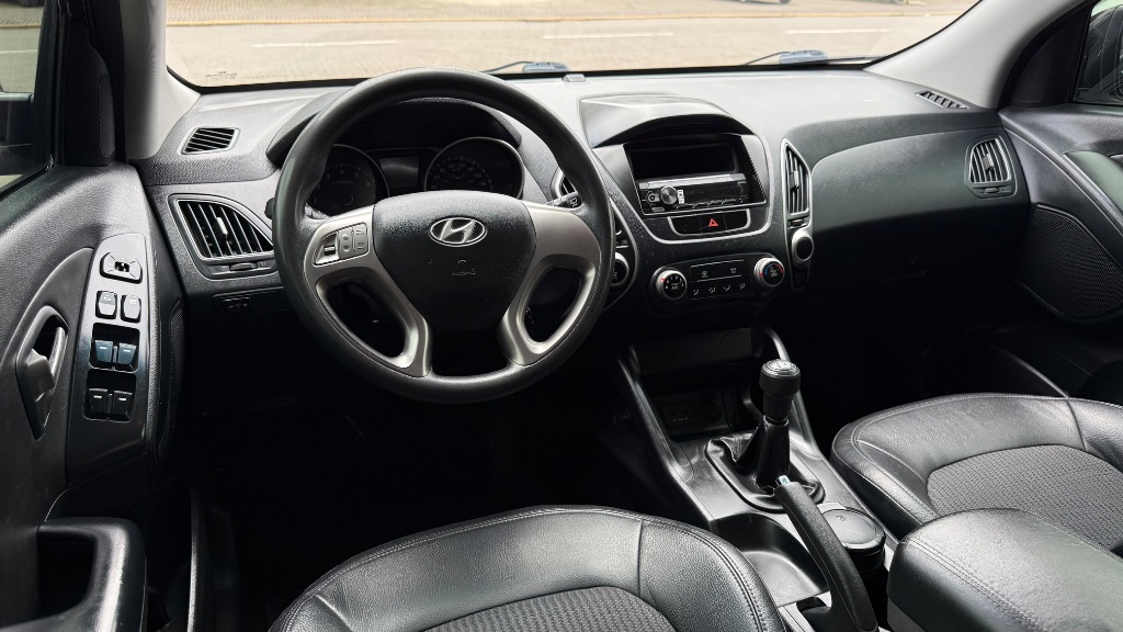 ix35 2.0 16V 170cv 2WD/4WD Mec. — foto 7