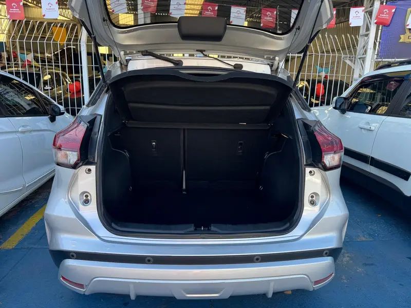 KICKS 1.6 FLEX ADVANCE CVT — foto 9