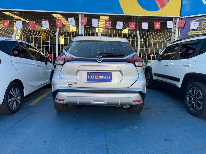 KICKS 1.6 FLEX ADVANCE CVT — foto 4