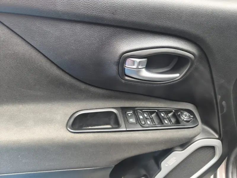 RENEGADE 1.8 16V FLEX SPORT 4P AUTOMATICO — foto 11