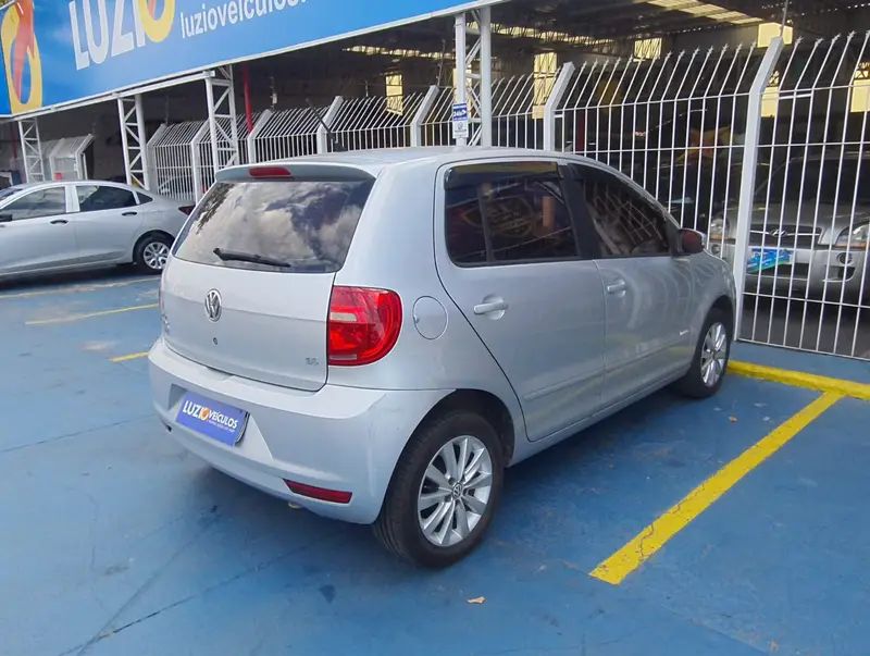 FOX 1.6 MI 8V FLEX 4P MANUAL — foto 4