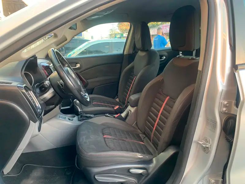 TORO 2.4 16V MULTIAIR FLEX FREEDOM AT9 — foto 8