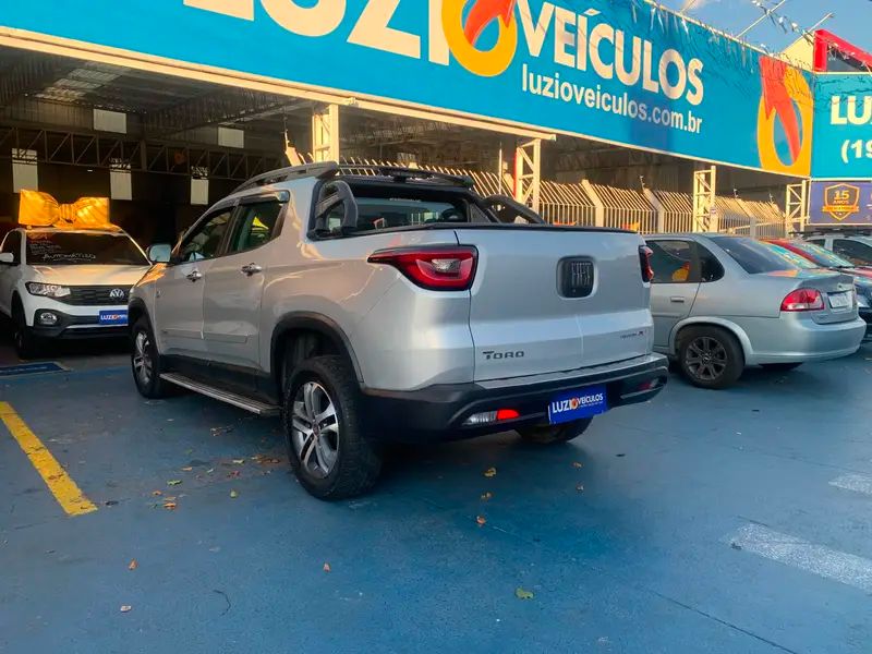TORO 2.4 16V MULTIAIR FLEX FREEDOM AT9 — foto 6