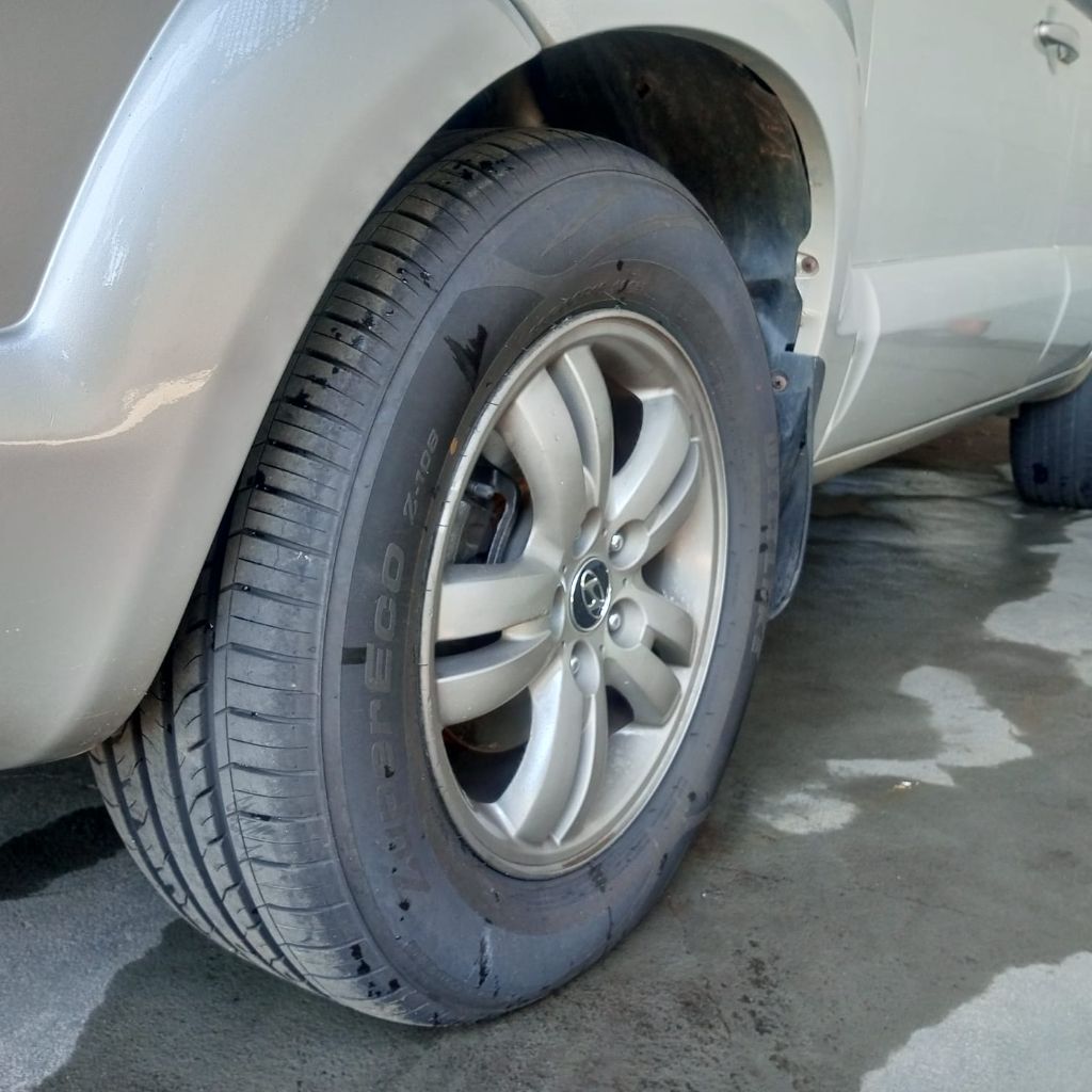 Tucson 2.7 MPFI 24V 175cv Aut. — foto 14