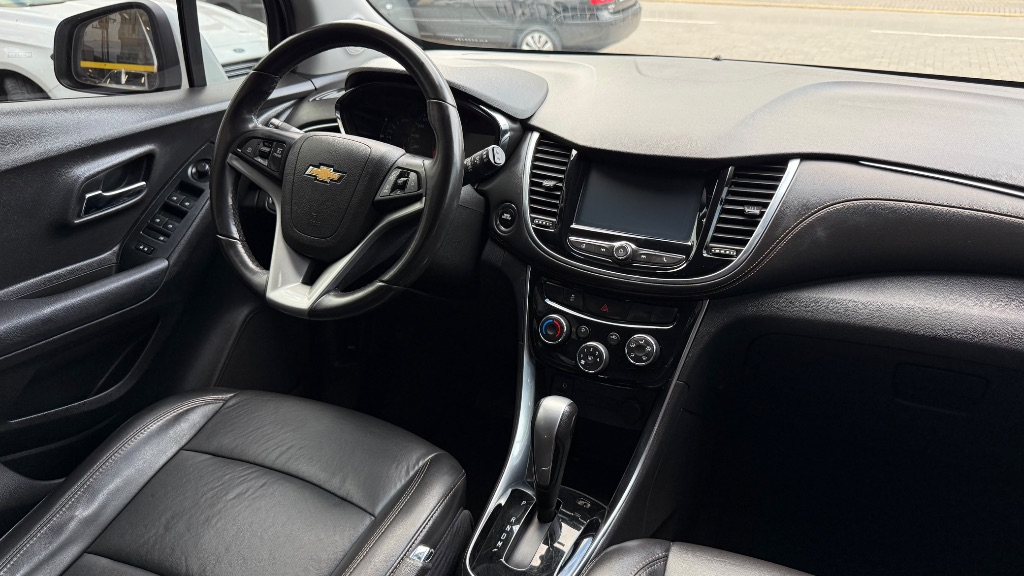 TRACKER Premier 1.4 Turbo 16V Flex Aut — foto 8