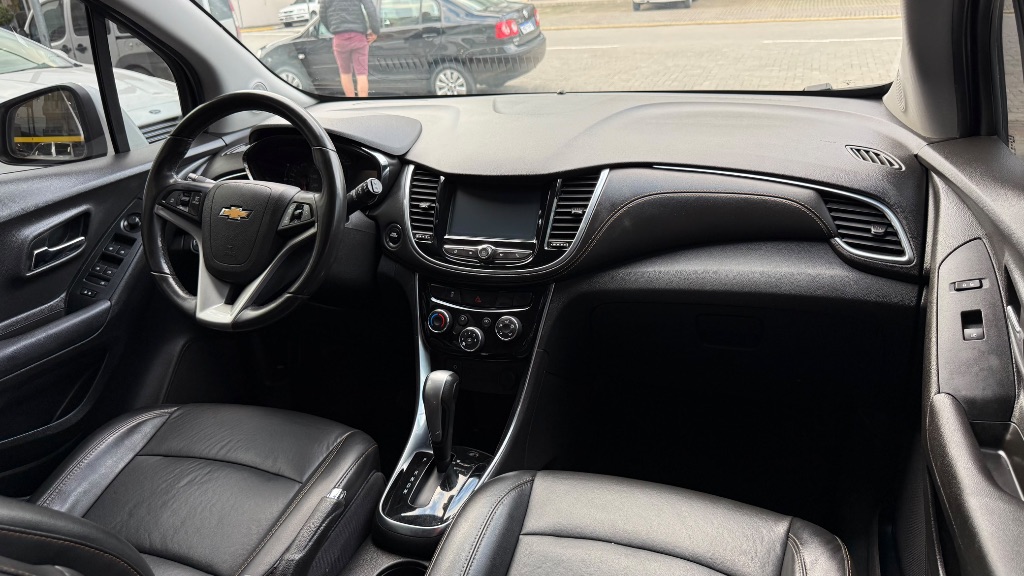 TRACKER Premier 1.4 Turbo 16V Flex Aut — foto 9