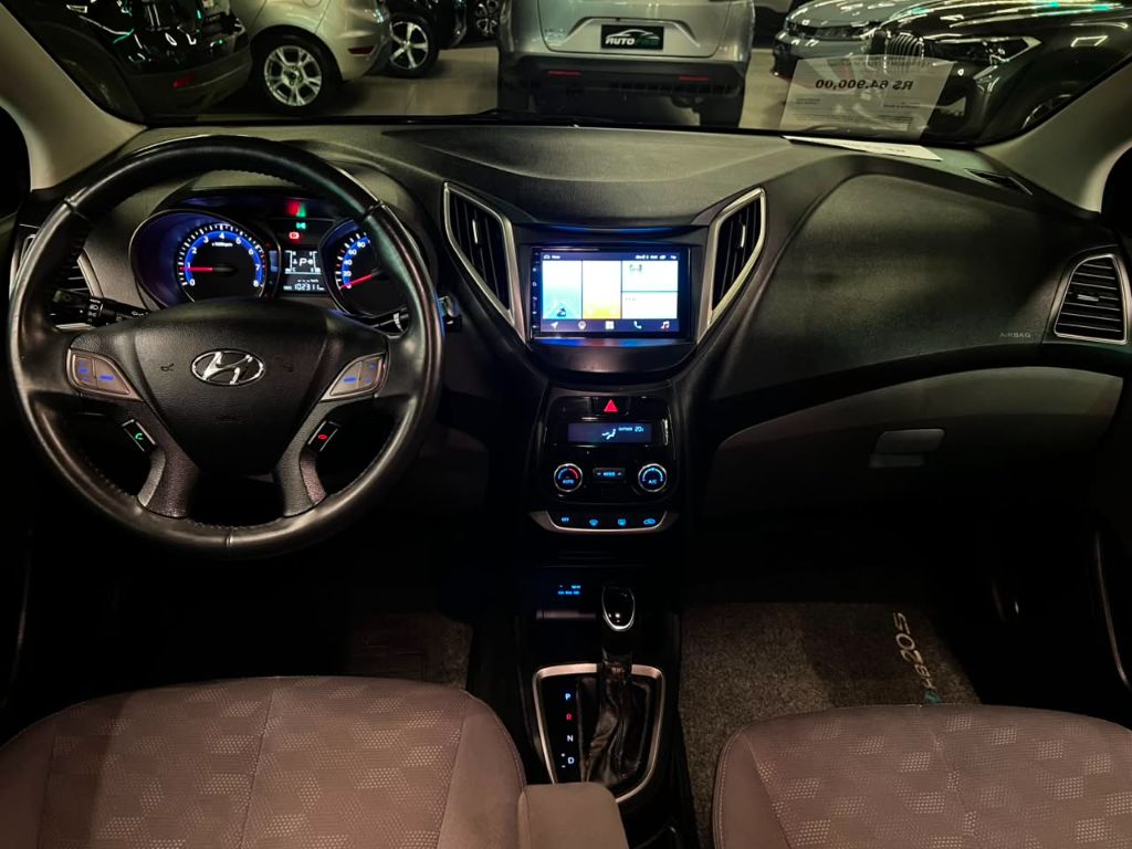 HB20S Premium 1.6 Flex 16V Aut. 4p — foto 9
