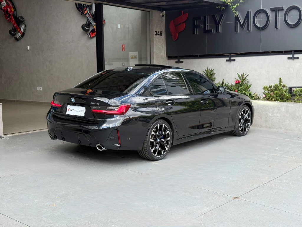 320iA 2.0 TB M Sport A.Flex/M.Sport 4p — foto 2