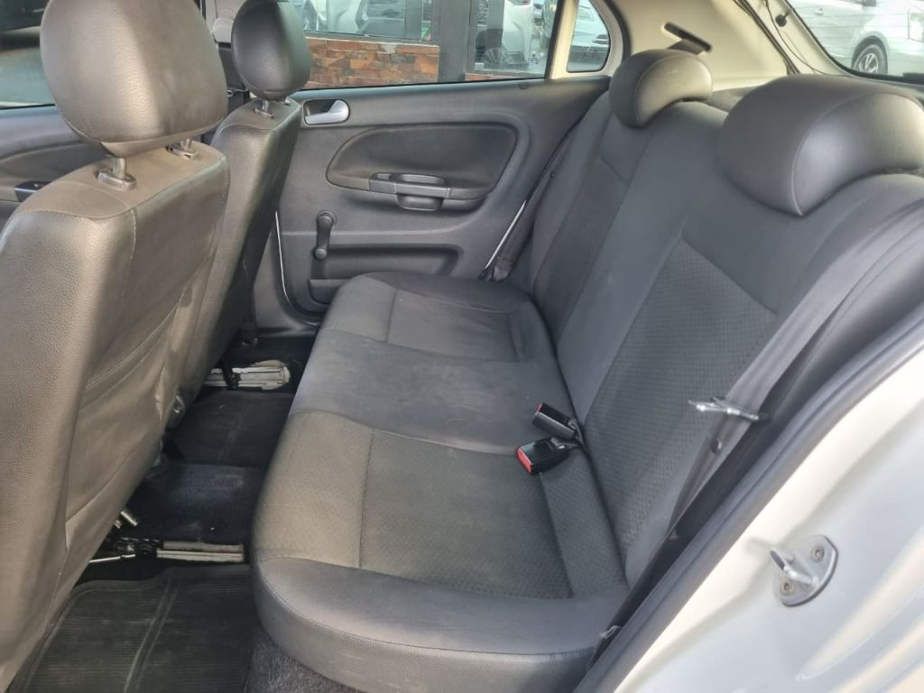 Gol Trendline 1.6 T.Flex 8V 5p — foto 5