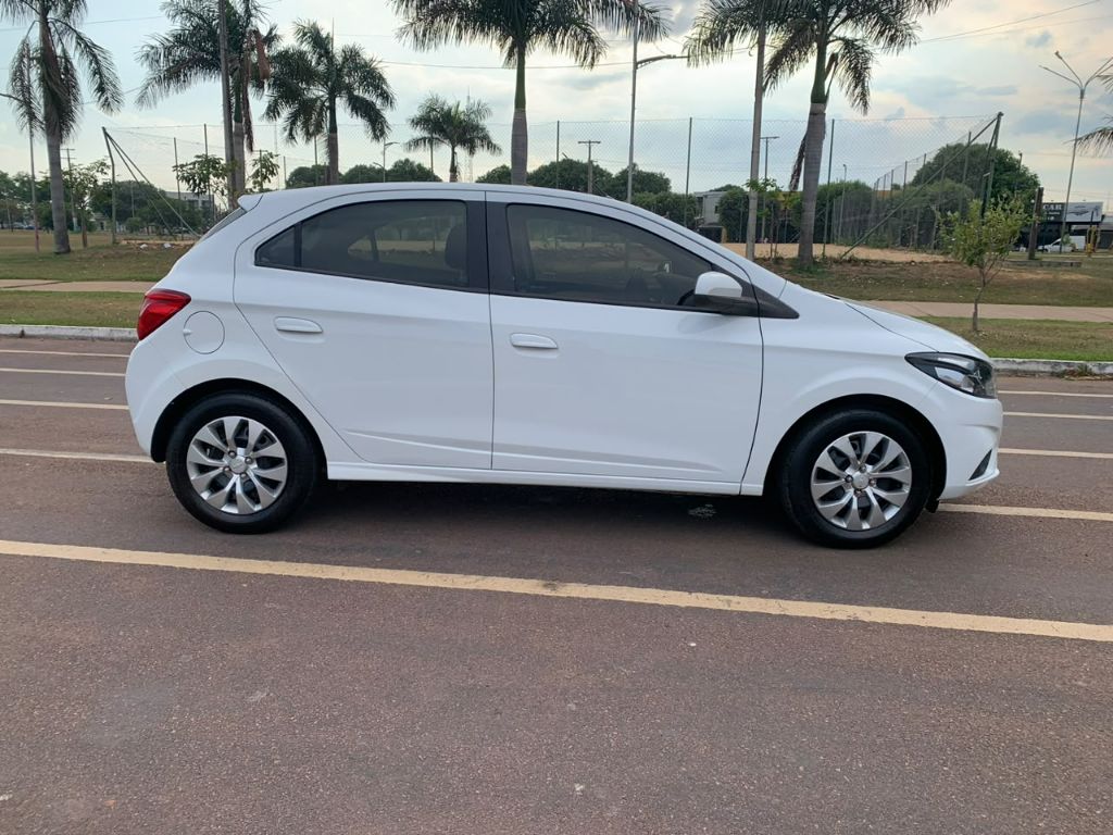 ONIX HATCH LT 1.4 8V FlexPower 5p Mec. — foto 11