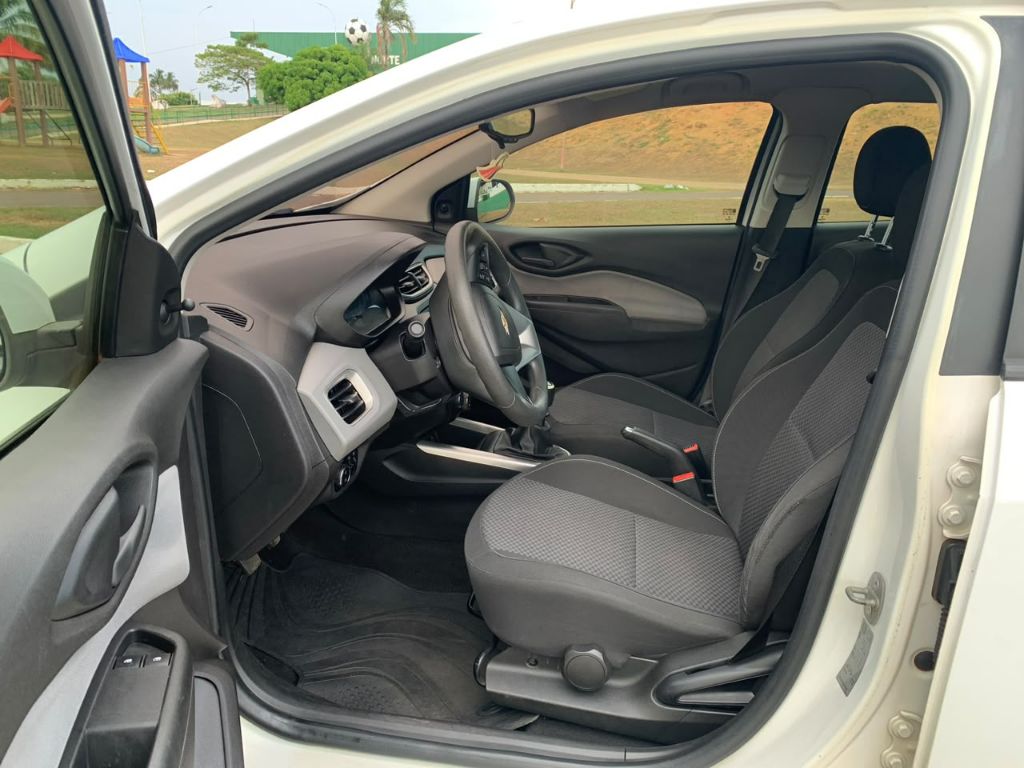 ONIX HATCH LT 1.4 8V FlexPower 5p Mec. — foto 4