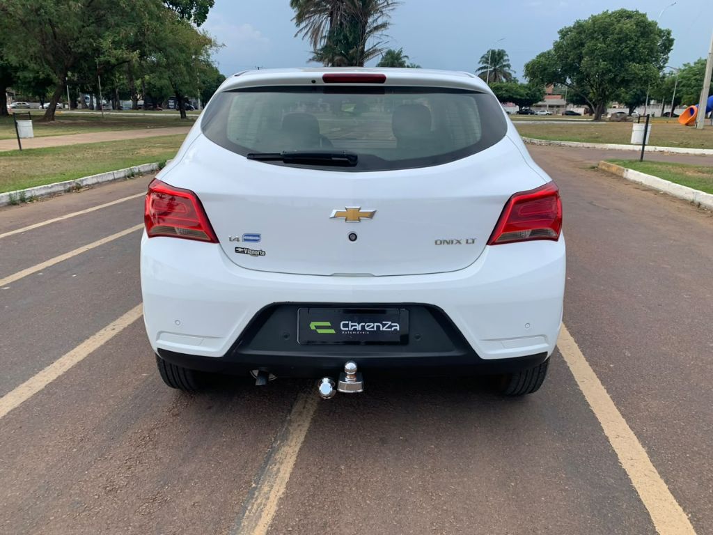 ONIX HATCH LT 1.4 8V FlexPower 5p Mec. — foto 5