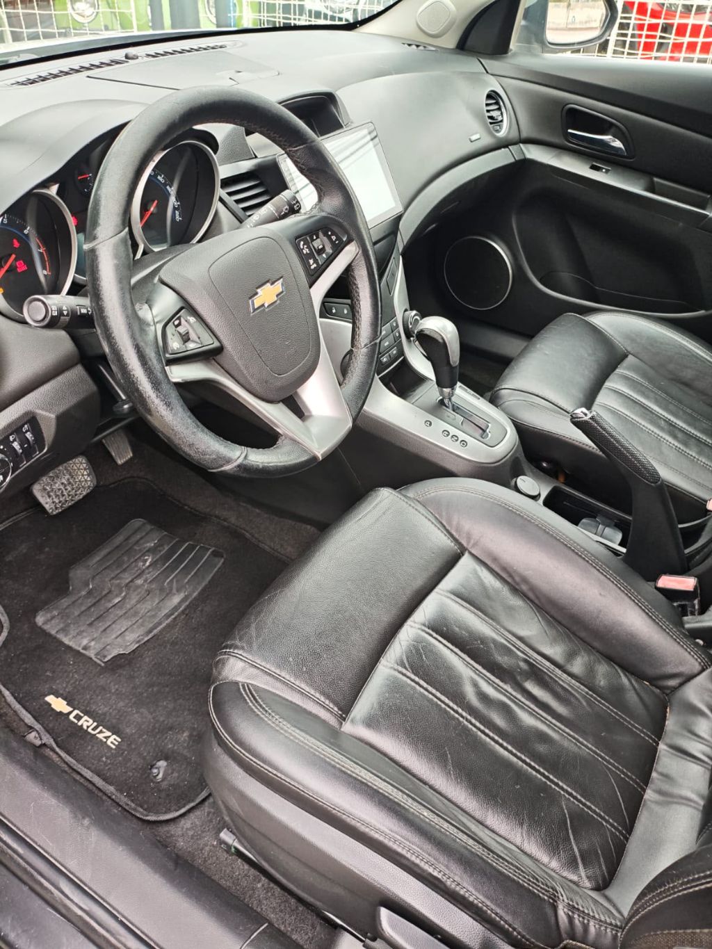 CRUZE LT 1.8 16V FlexPower 4p Aut. — foto 7