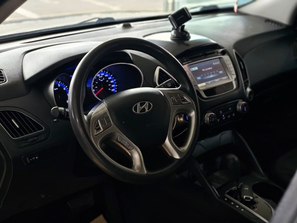 ix35 GLS 2.0 16V 2WD Flex Aut. — foto 5