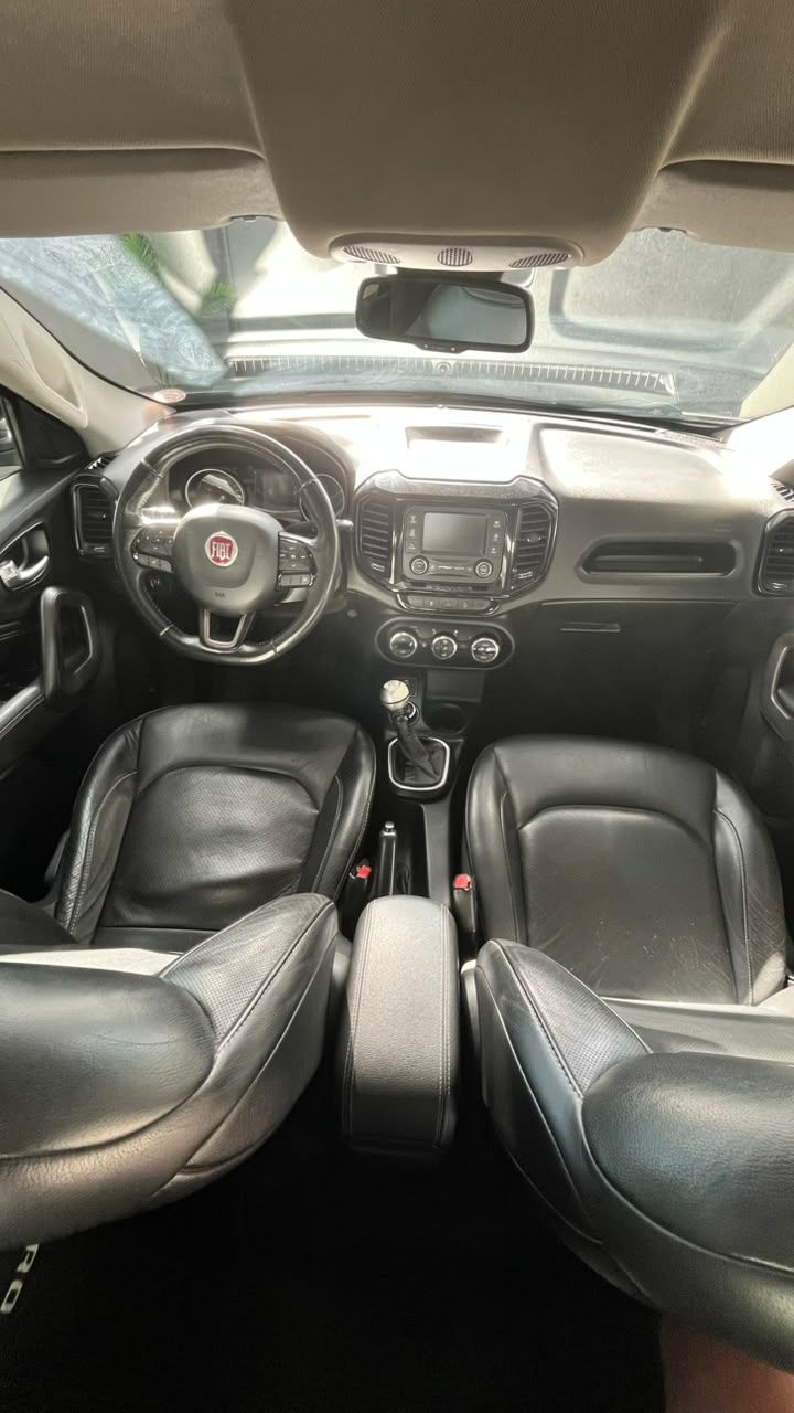 Toro Freedom 2.0 16V 4x4 TB Diesel Mec. — foto 7