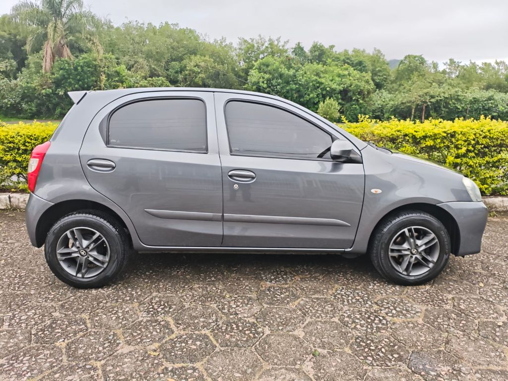 ETIOS X 1.3 Flex 16V 5p Mec. — foto 7