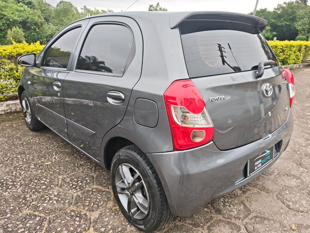 ETIOS X 1.3 Flex 16V 5p Mec. — foto 5