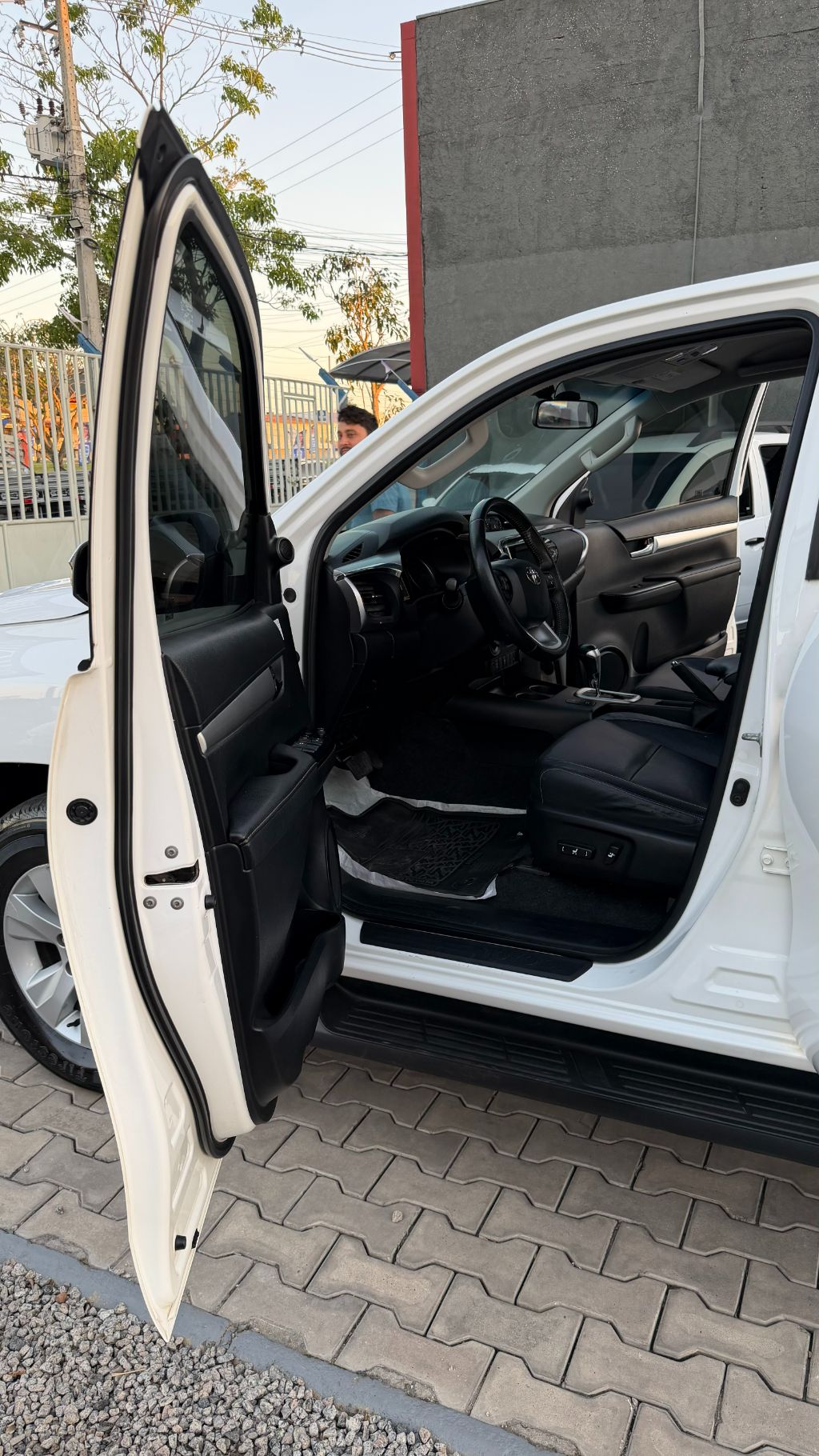 Hilux CD SRV 4x4 2.8 TDI Diesel Aut. — foto 11