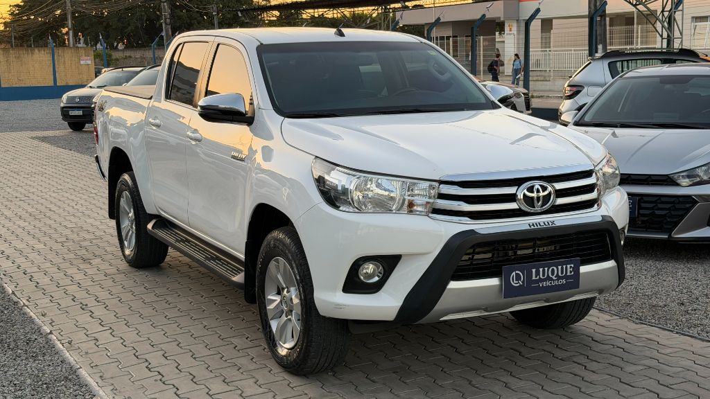 Hilux CD SRV 4x4 2.8 TDI Diesel Aut. — foto 3