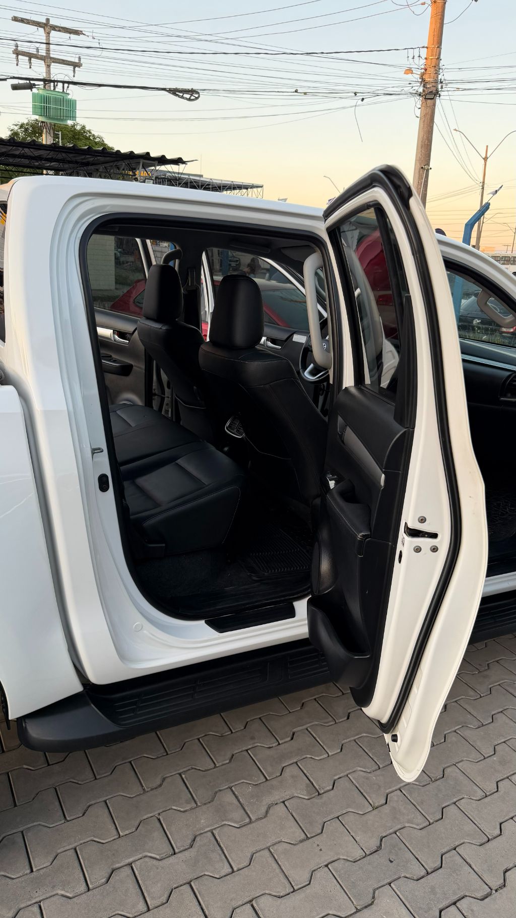 Hilux CD SRV 4x4 2.8 TDI Diesel Aut. — foto 15