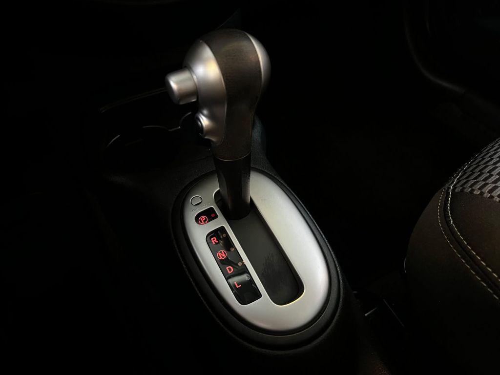 MARCH SL 1.6 16V FlexStart 5p Aut. — foto 9