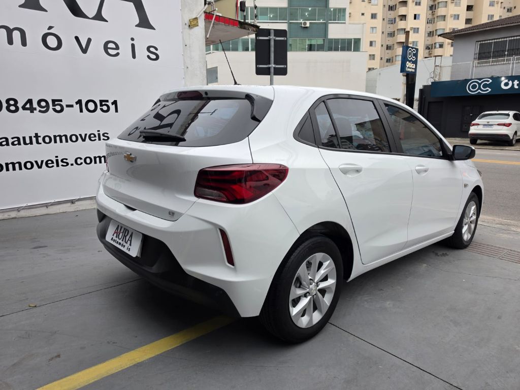 ONIX HATCH LT 1.0 12V Flex 5p Mec. — foto 6