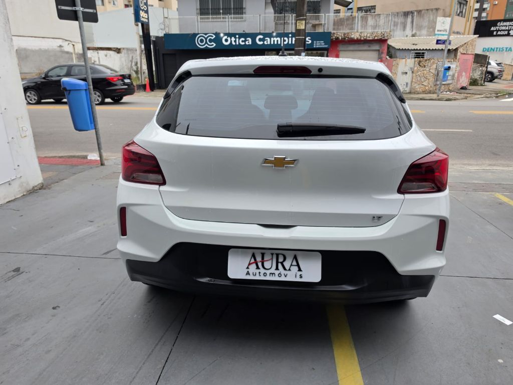 ONIX HATCH LT 1.0 12V Flex 5p Mec. — foto 4