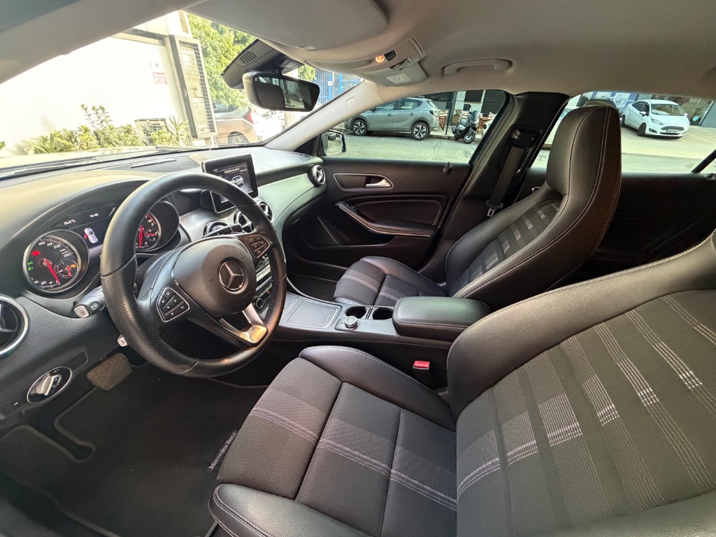 GLA 200 Advance 1.6/1.6 TB 16V Flex Aut. — foto 11